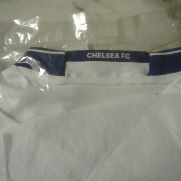 Chelsea Jersey. - Picture 2 of 2